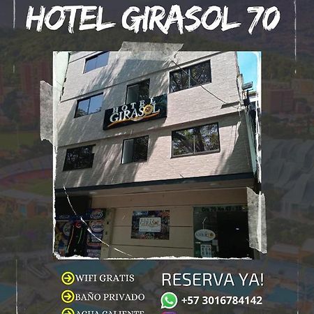 Hotel Girasol 70 Медельин Экстерьер фото